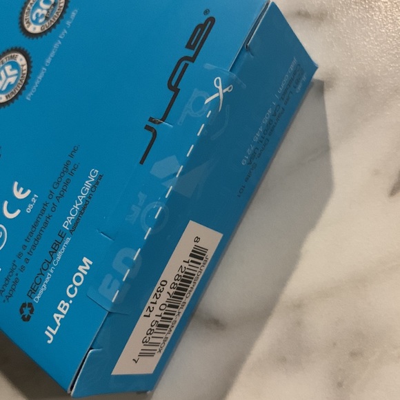 JLab JBuds Pro w/ Universal Mic and Track Control - Picture 4 of 4